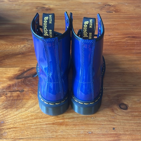 DR. MARTENS 1460 Boots - Picture 2 of 4